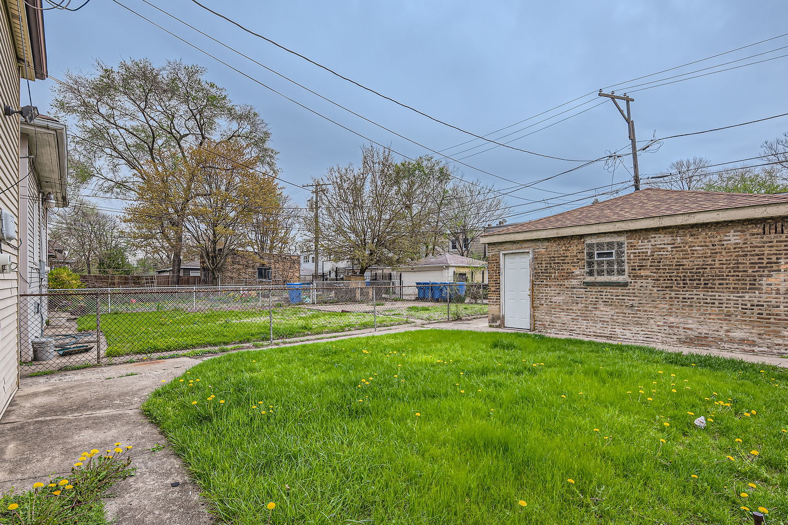 7449 South Vernon Avenue Chicago IL 60619