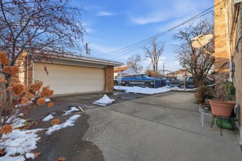 1426 North Rohde Avenue Berkeley IL 60163