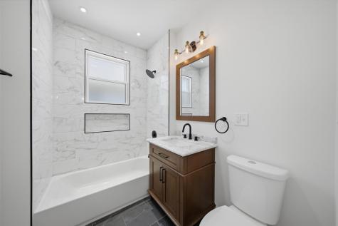 2714 North New England Avenue Chicago IL 60707