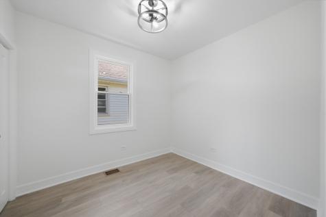 2714 North New England Avenue Chicago IL 60707
