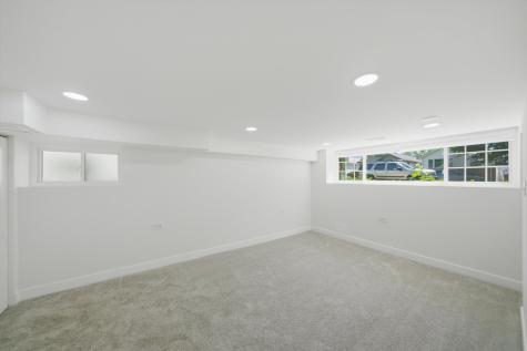 2714 North New England Avenue Chicago IL 60707