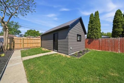 2714 North New England Avenue Chicago IL 60707