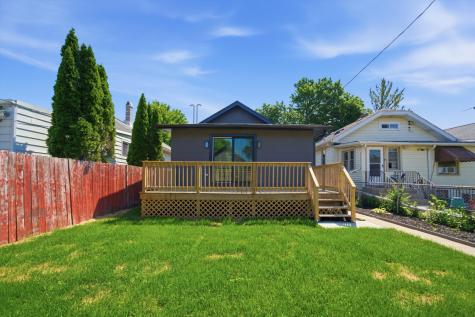 2714 North New England Avenue Chicago IL 60707