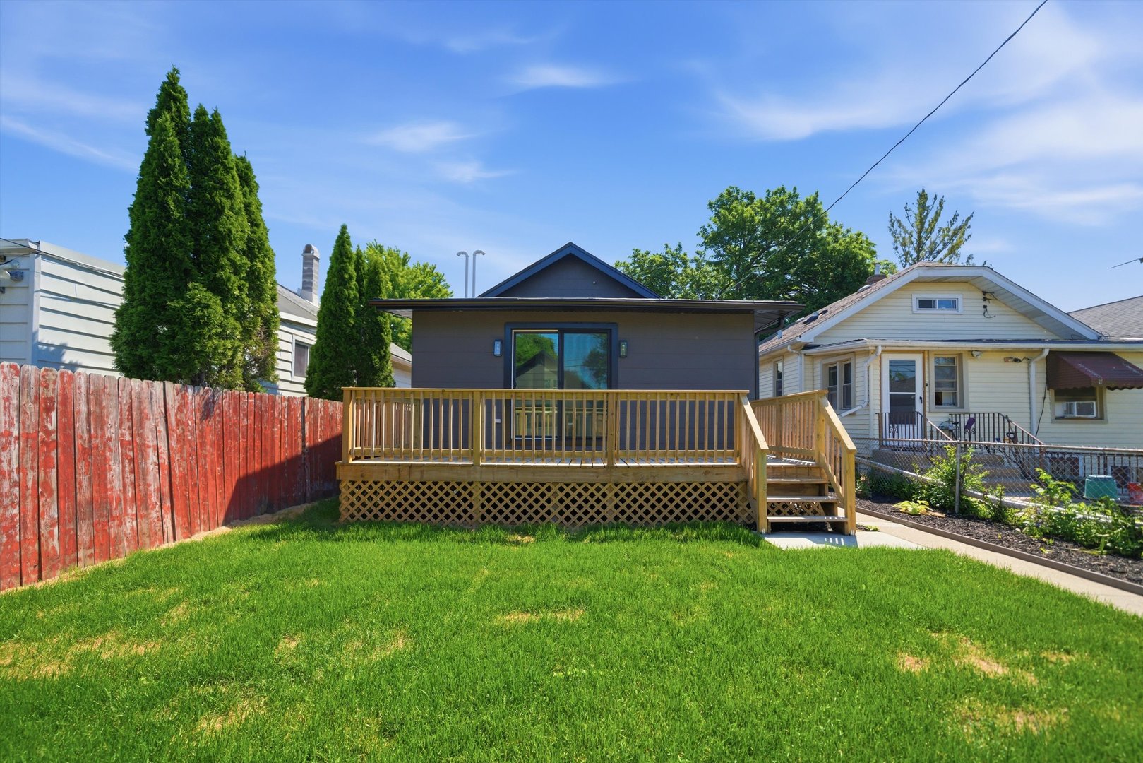 2714 North New England Avenue Chicago IL 60707