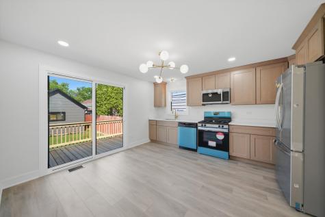 2714 North New England Avenue Chicago IL 60707