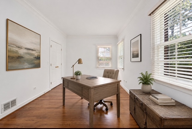 800 West 7th Street Hinsdale IL 60521