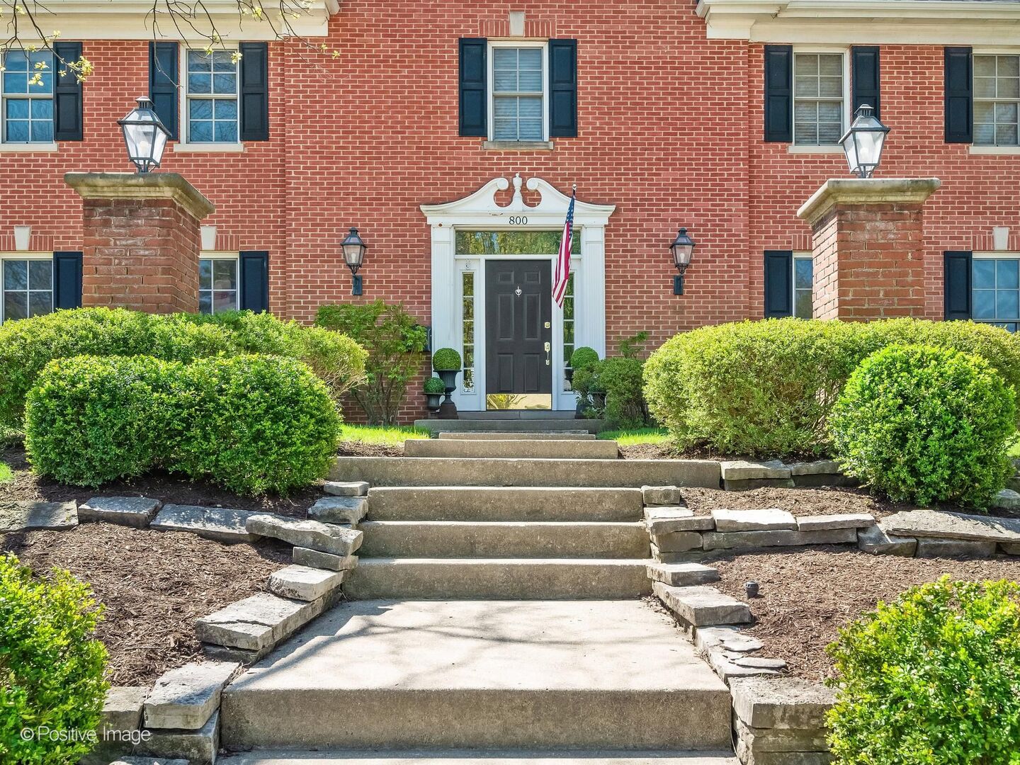 800 West 7th Street Hinsdale IL 60521