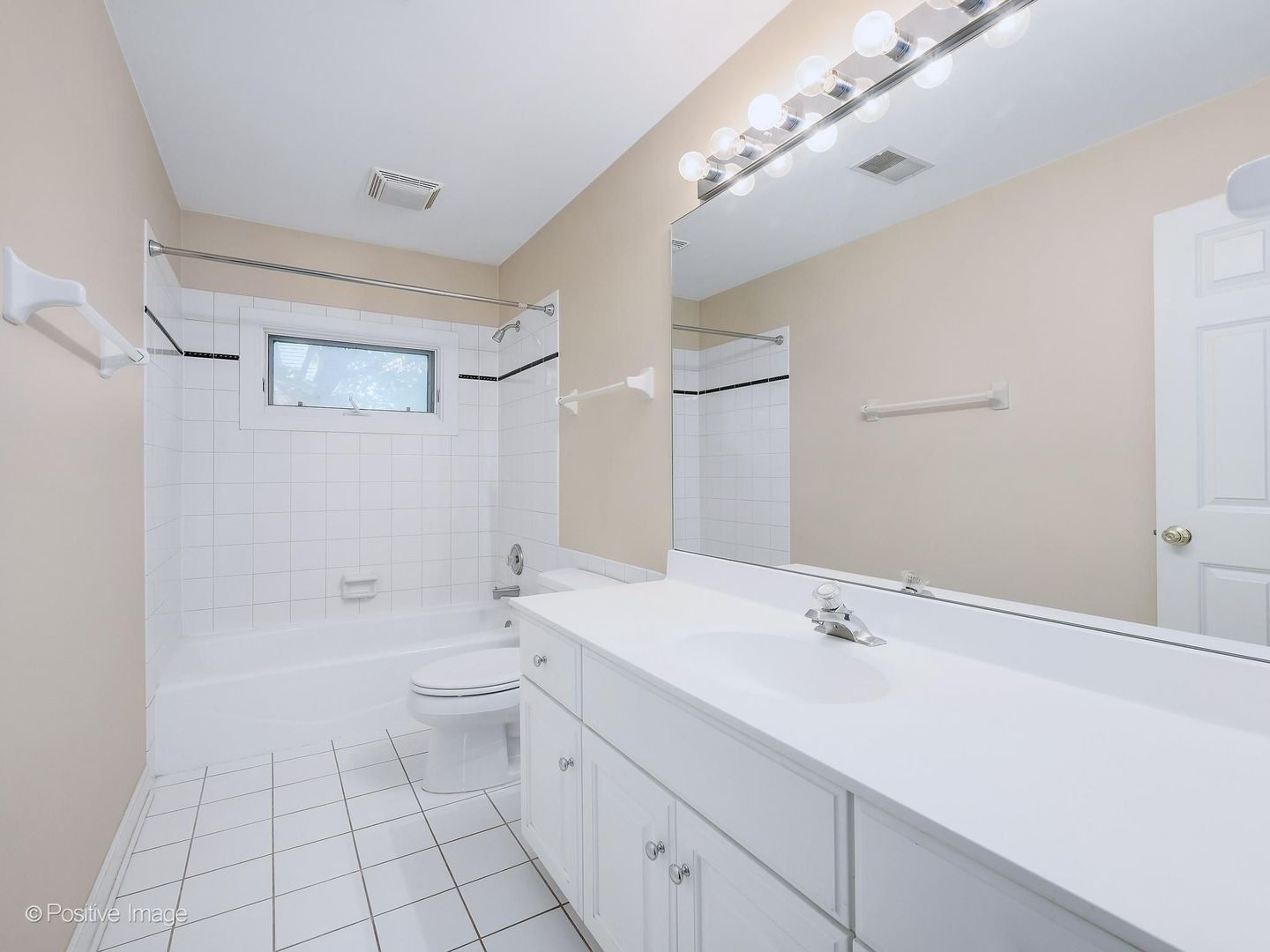 800 West 7th Street Hinsdale IL 60521