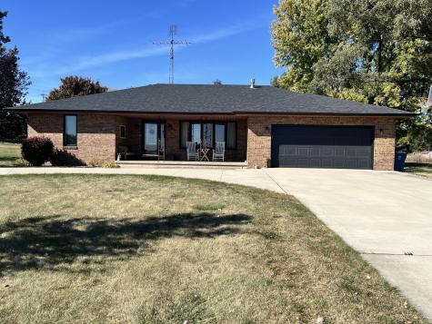 203 West Lincoln Avenue Arlington IL 61312