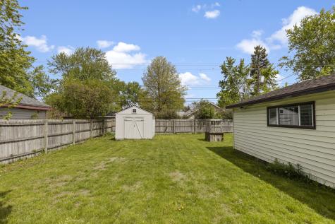 2120 Coronet Road Loves Park IL 61111