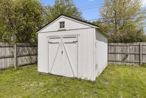2120 Coronet Road Loves Park IL 61111