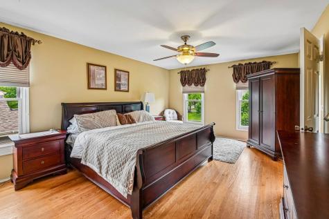 214 Carmelhead Lane Schaumburg IL 60193