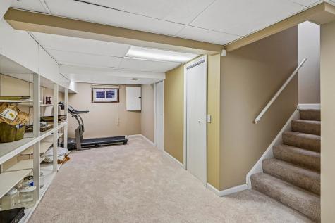 214 Carmelhead Lane Schaumburg IL 60193
