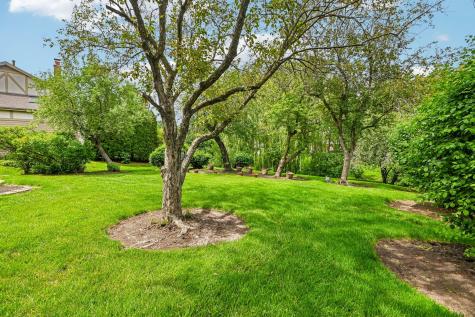 214 Carmelhead Lane Schaumburg IL 60193