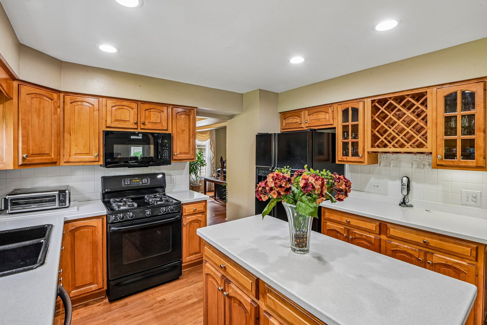 214 Carmelhead Lane Schaumburg IL 60193