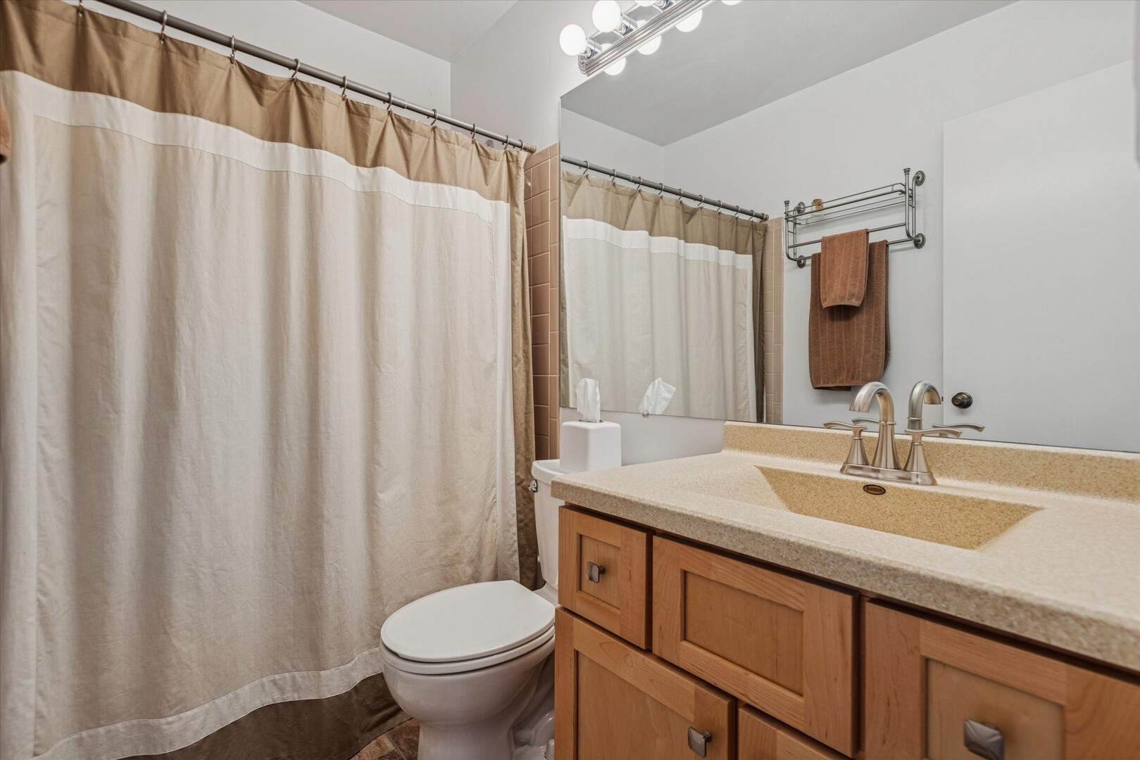 56 North Golfview Court Glendale Heights IL 60139