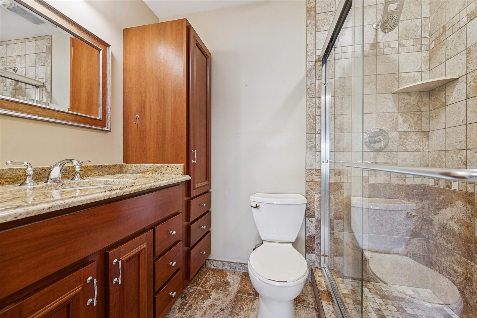 56 North Golfview Court Glendale Heights IL 60139