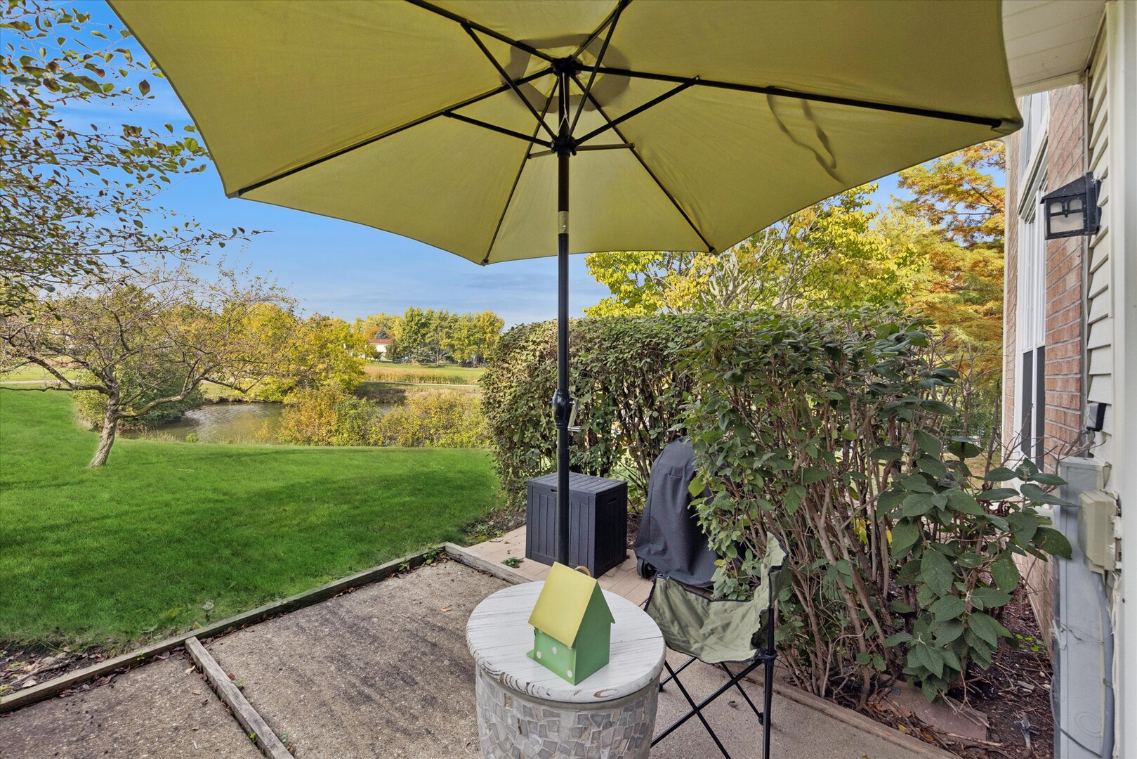 56 North Golfview Court Glendale Heights IL 60139