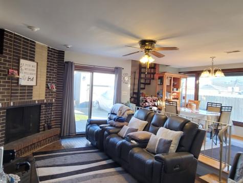 7432 West Gregory Street Chicago IL 60656