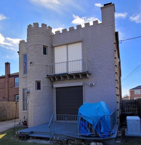 7432 West Gregory Street Chicago IL 60656