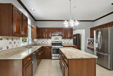 36856 North Deer Trail Drive Lake Villa IL 60046