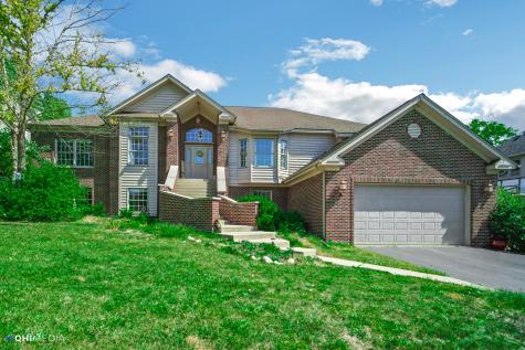 28 Burnette Drive Antioch IL 60002