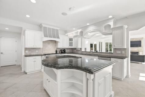 6447 Manor Drive Burr Ridge IL 60527