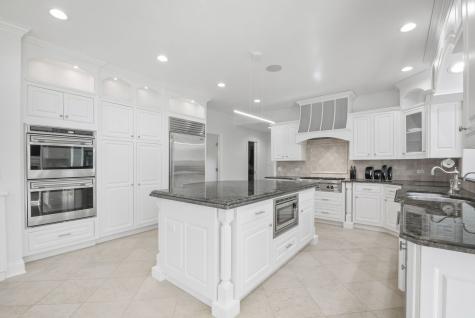 6447 Manor Drive Burr Ridge IL 60527
