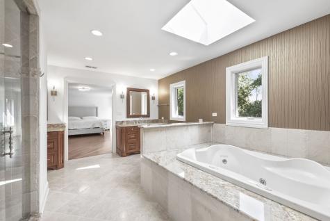 6447 Manor Drive Burr Ridge IL 60527