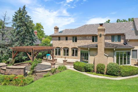 6447 Manor Drive Burr Ridge IL 60527