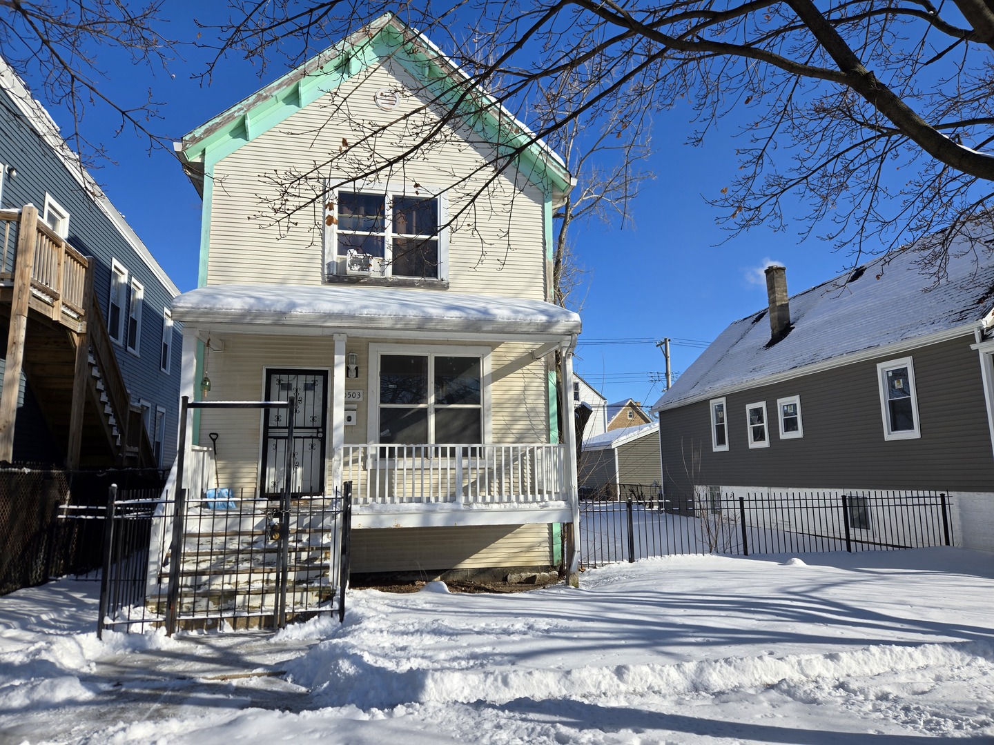 10503 South Edbrooke Avenue Chicago IL 60628