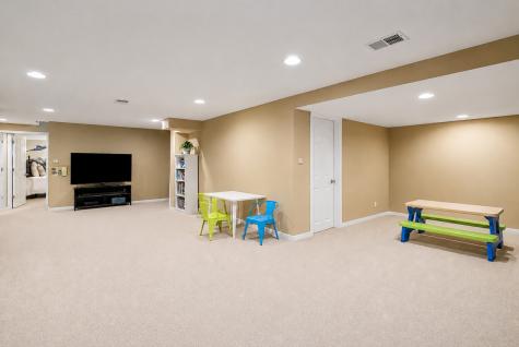 250 Wilshire Road Lake Forest IL 60045