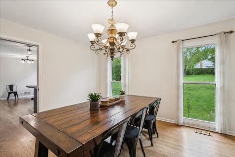 250 Wilshire Road Lake Forest IL 60045