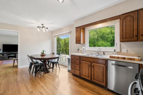 250 Wilshire Road Lake Forest IL 60045