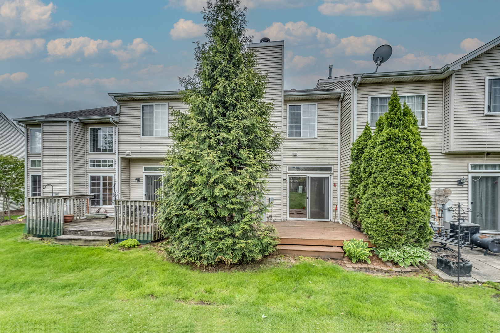 973 Mesa Drive Lake In The Hills IL 60156
