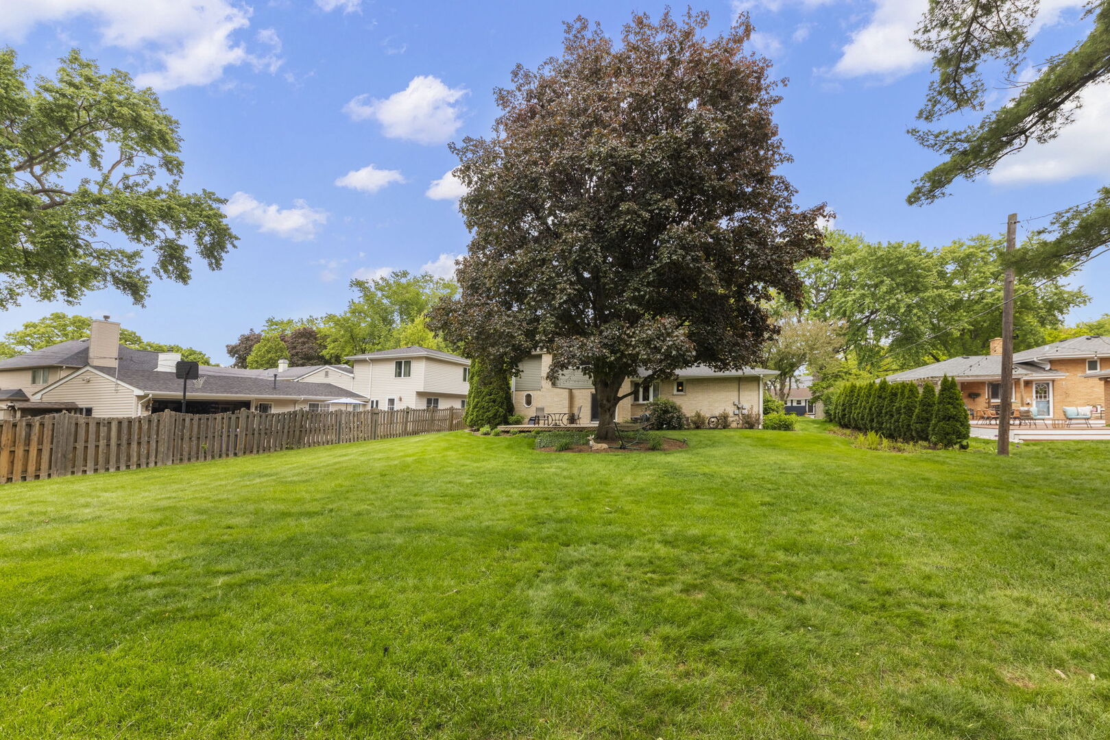 188 South Ellyn Avenue Glen Ellyn IL 60137