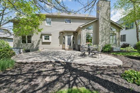 2119 West Thornwood Drive South Elgin IL 60177