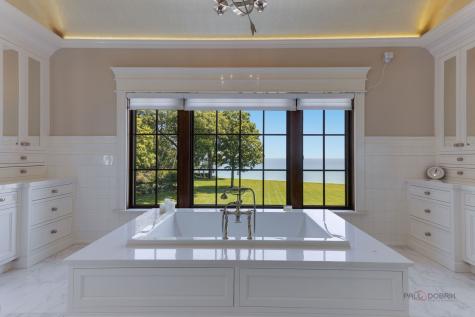 595 Circle Lane Lake Forest IL 60045