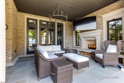 595 Circle Lane Lake Forest IL 60045