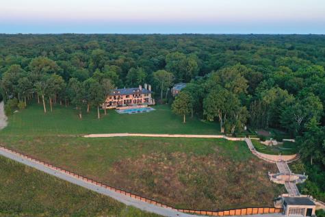 595 Circle Lane Lake Forest IL 60045