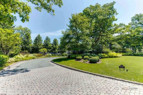 595 Circle Lane Lake Forest IL 60045