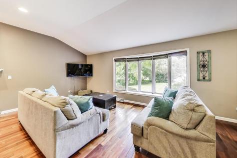 32362 North Pine Avenue Grayslake IL 60030