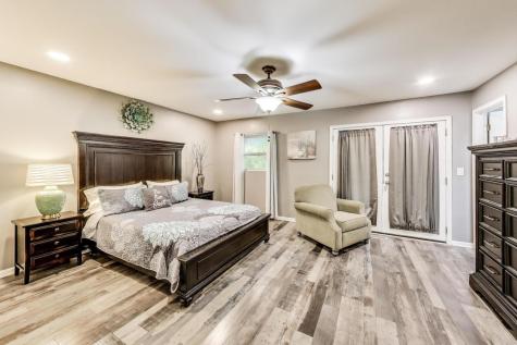32362 North Pine Avenue Grayslake IL 60030