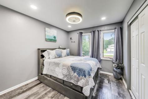 32362 North Pine Avenue Grayslake IL 60030