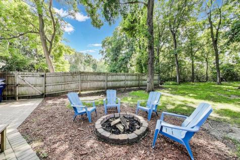 32362 North Pine Avenue Grayslake IL 60030