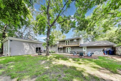 32362 North Pine Avenue Grayslake IL 60030
