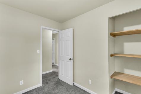 1008 Stratford Drive Champaign IL 61821
