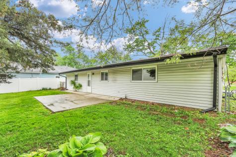 1008 Stratford Drive Champaign IL 61821