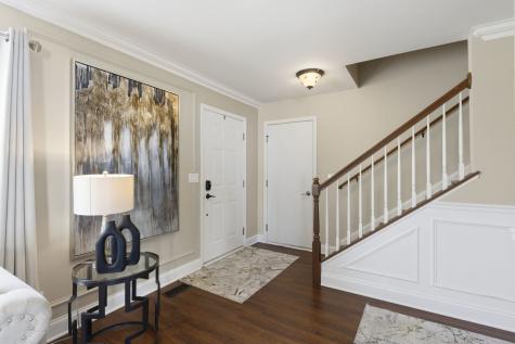 298 Clarendon Lane Bolingbrook IL 60440