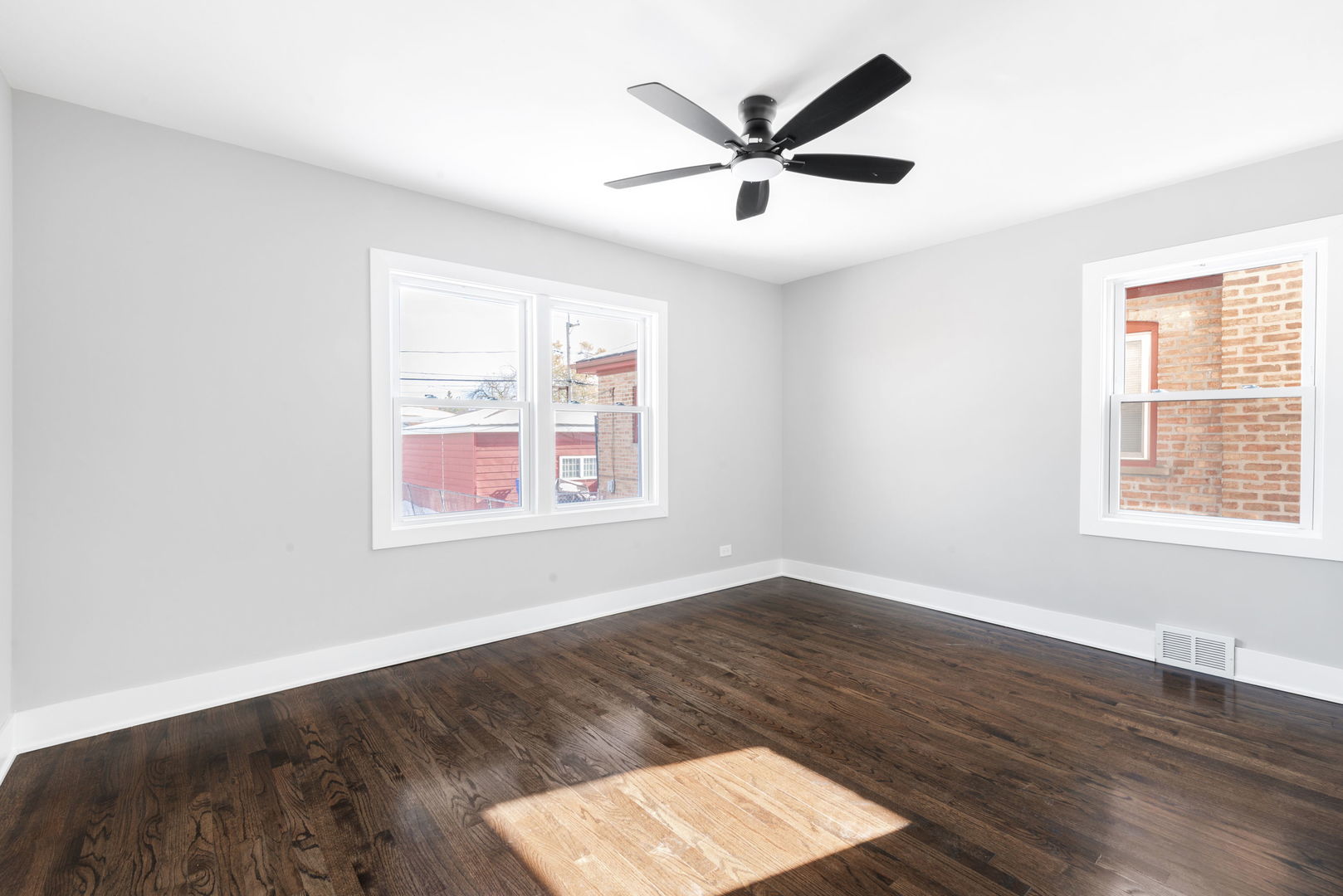 9633 South Yale Avenue Chicago IL 60628